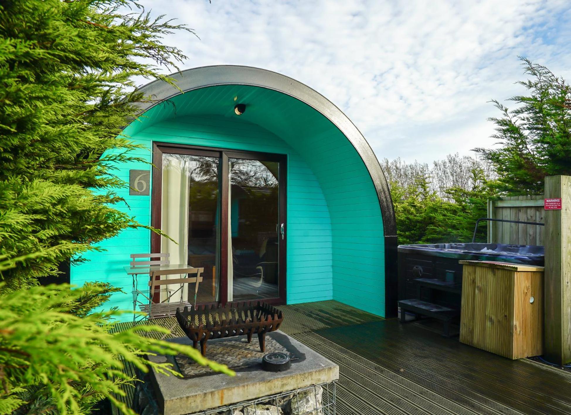 Hotel Original Glamping Pod With Hot Tub à Frodsham Extérieur photo